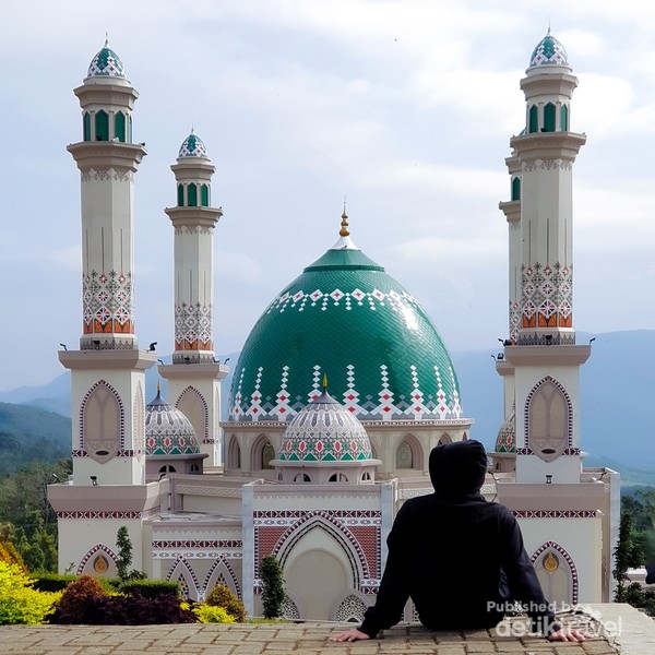 Mushola NaHDLOTUL MUALLIMIN: Tempat Beribadah yang Menyatu dengan Kehidupan Warga Cilacap